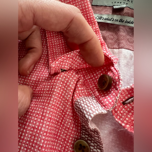 Like New Ted Baker Sz XL Casual Short Sleeve Red Gingham Check Button Down Shirt - Picture 7 of 9